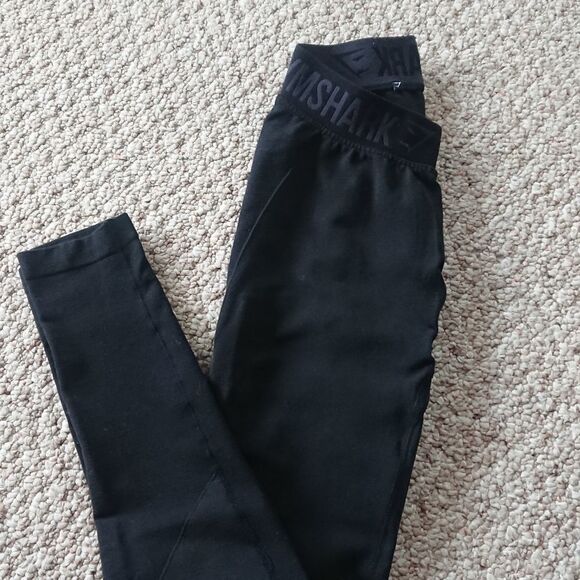 GymShark Dry Womens XS (25-26 in Waist) Black Wicking Base Layer Compression - Picture 1 of 13